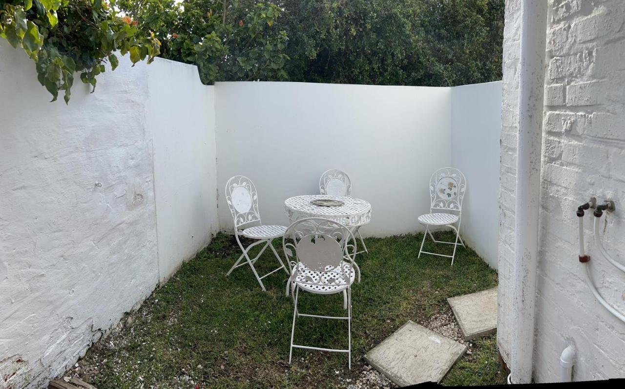 פלטנברג ביי De La Fontaine Guest Cottage And Pool View Luxury Suite מראה חיצוני תמונה
