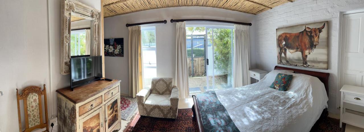 פלטנברג ביי De La Fontaine Guest Cottage And Pool View Luxury Suite מראה חיצוני תמונה