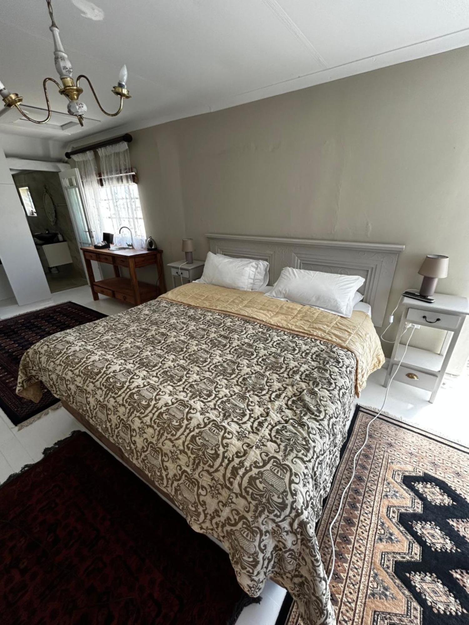 פלטנברג ביי De La Fontaine Guest Cottage And Pool View Luxury Suite מראה חיצוני תמונה