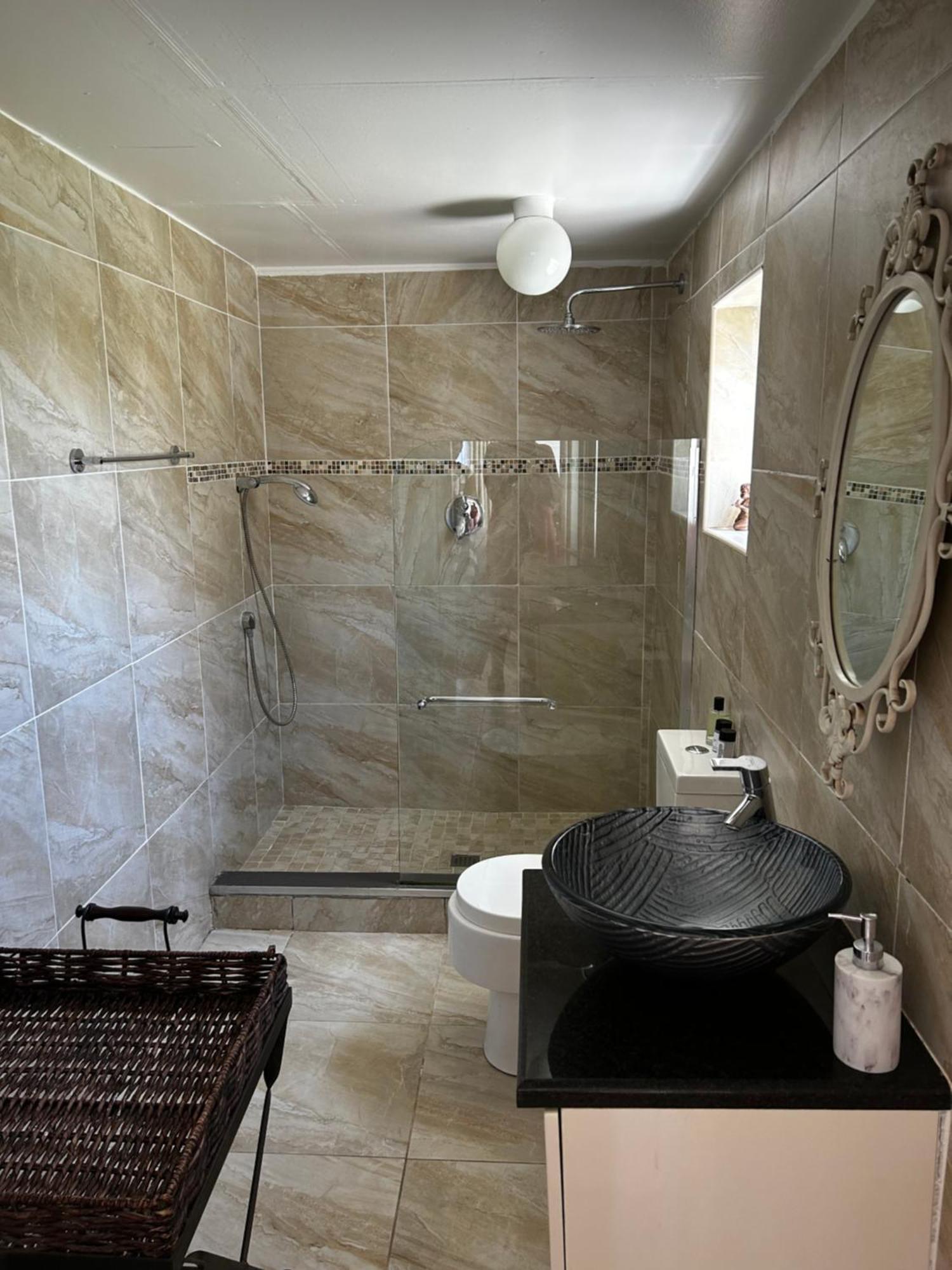 פלטנברג ביי De La Fontaine Guest Cottage And Pool View Luxury Suite מראה חיצוני תמונה