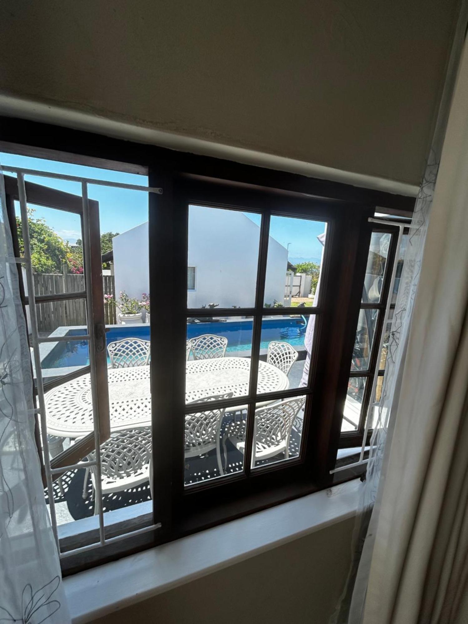 פלטנברג ביי De La Fontaine Guest Cottage And Pool View Luxury Suite מראה חיצוני תמונה
